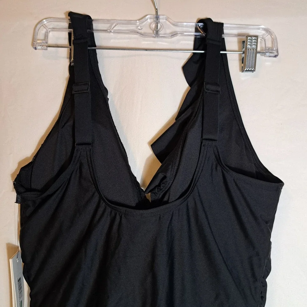 DKNY Ruffled Plunge V-Neck One Piece Women's Size Large Black NEW $79.99 - Picture 6 of 11